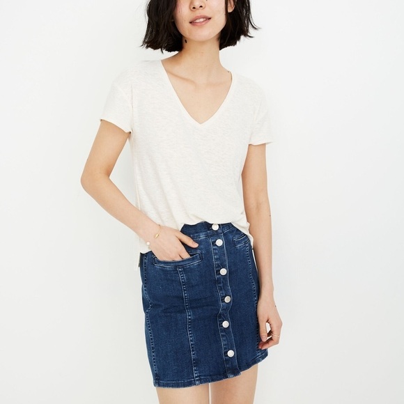 Madewell Dresses & Skirts - Madewell Stretch Denim Straight Mini Skirt in Marsden Wash - Size 26